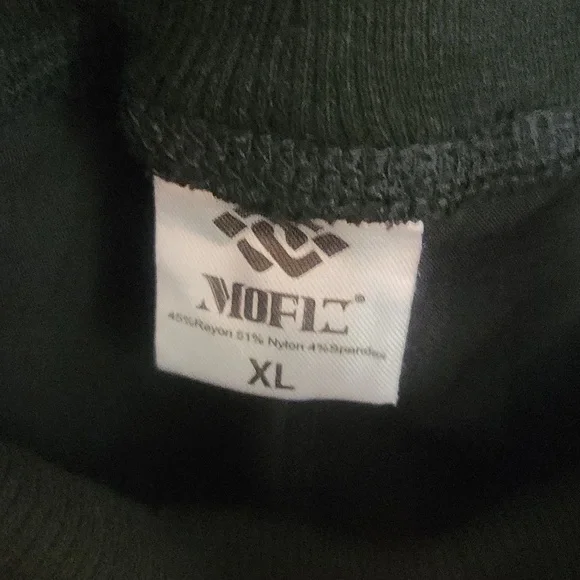 Cargo Capris - Light Weight - Picture 7 of 9